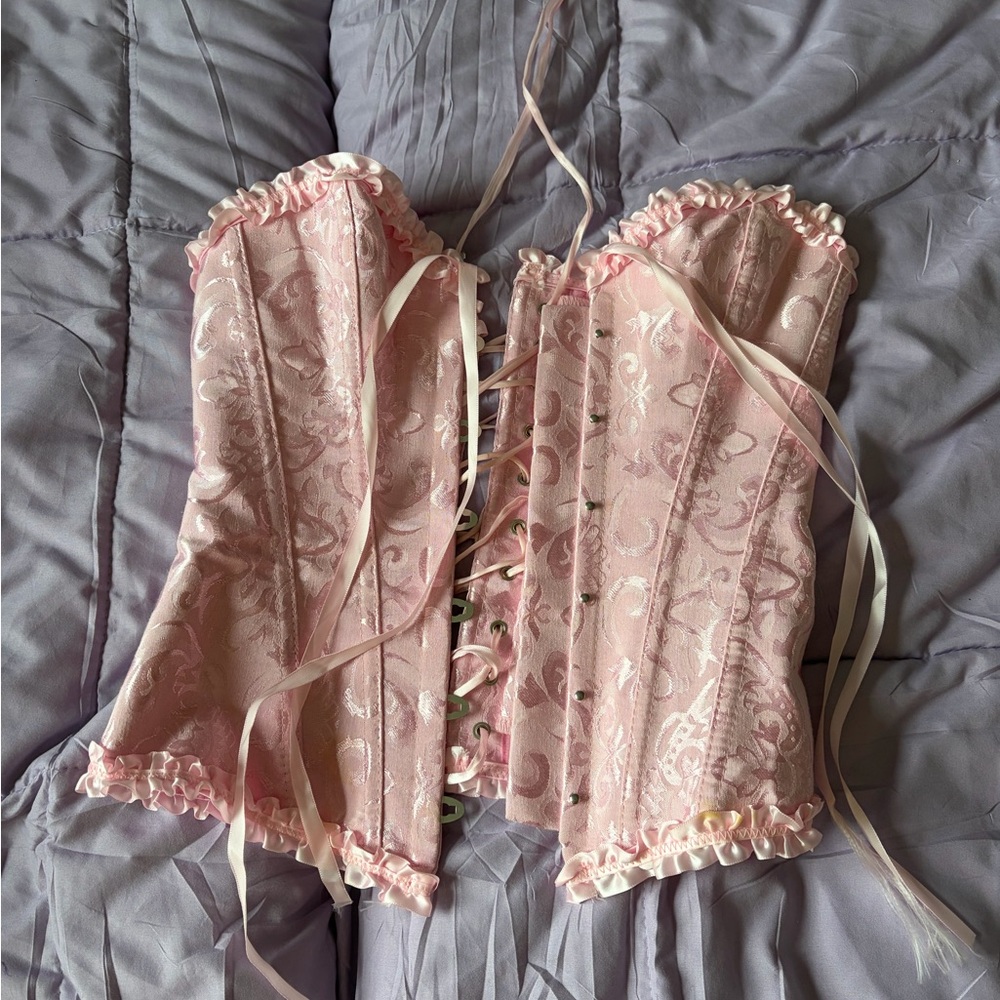 Elegant Pink Lace Corset